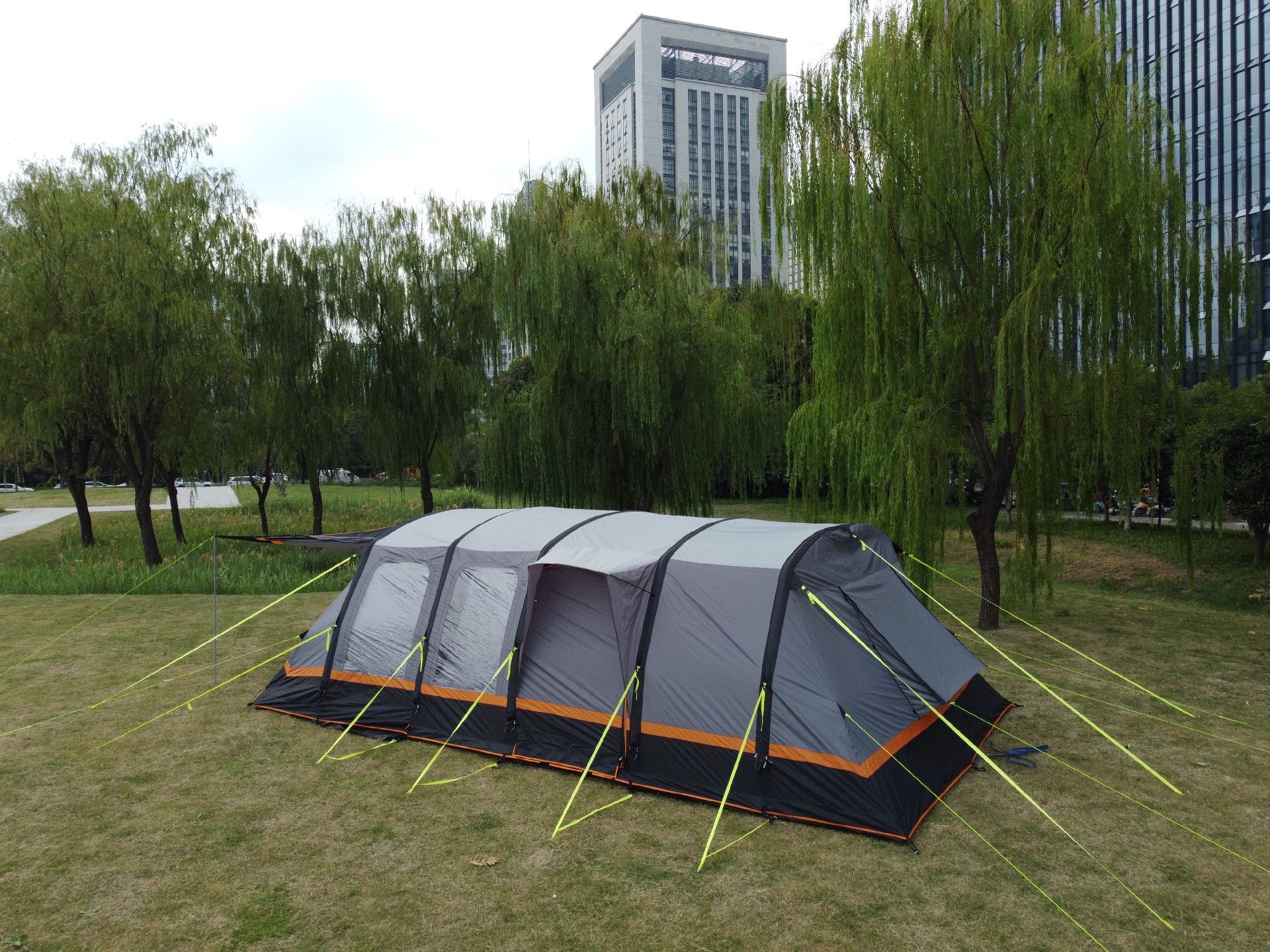 SL-CT -2023060129/ Inflatable 6 person  tent /outdoor air tent 2023-2030