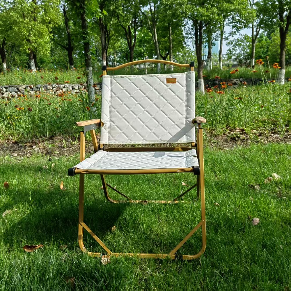 BEACH CHAIR